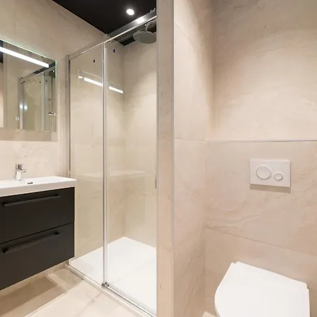 Chez Charlotte - Neuf - De Gamme - Tram - Proche Centre-ville - Confort * ستراسبورغ