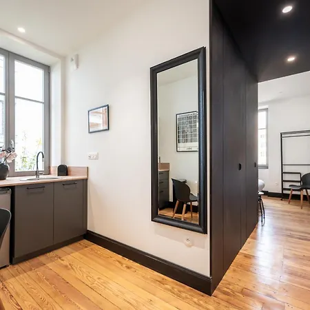 Chez Charlotte - Neuf - De Gamme - Tram - Proche Centre-ville - Confort Apartamento